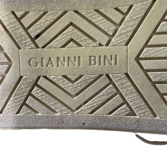 Gianni Bini Women's Suede Rhinestone Lace-Up Sneakers Brown Size 8M - Picture 12 of 12